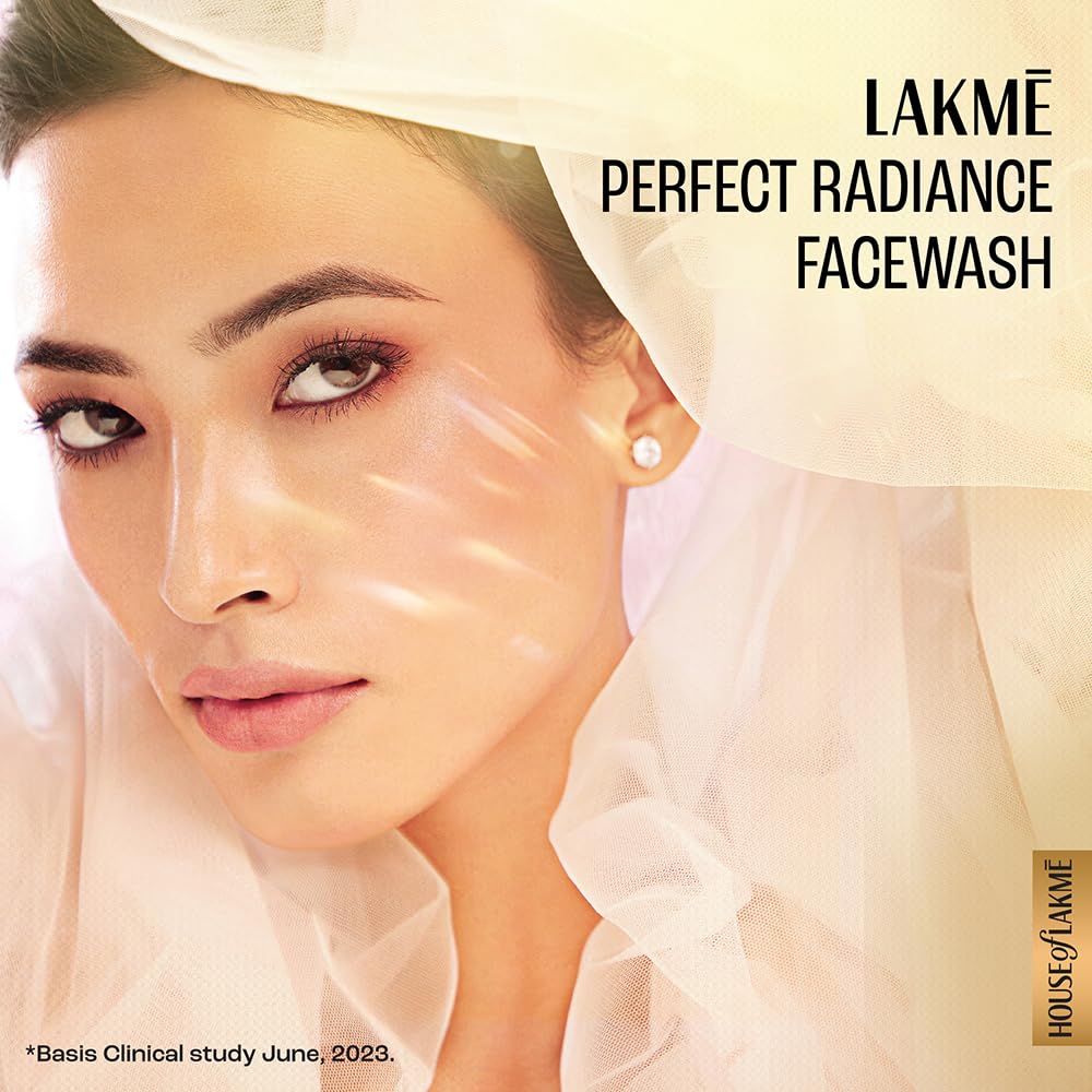 Lumera Glow Perfect Radiance Brightening Facewash for Deep Cleansing, Soft, Smooth and Even-Toned Skin Look